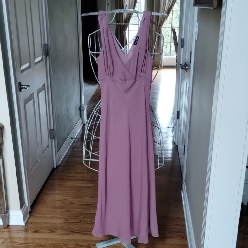 Elegant Pink BCBG Sleeveless Dress